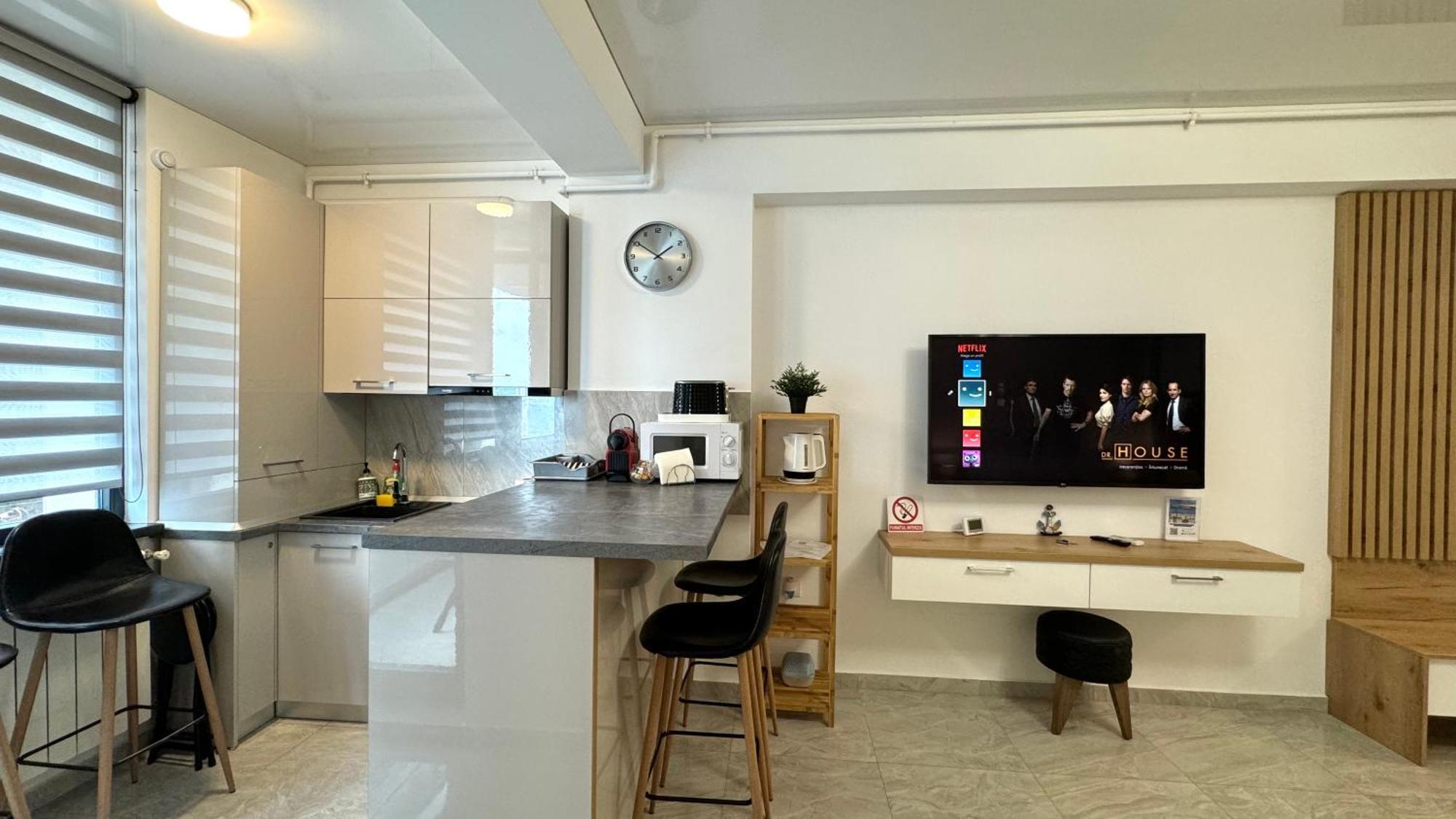 Seaview Deluxe Double Studio - Beachfront Resort 那沃达利 外观 照片